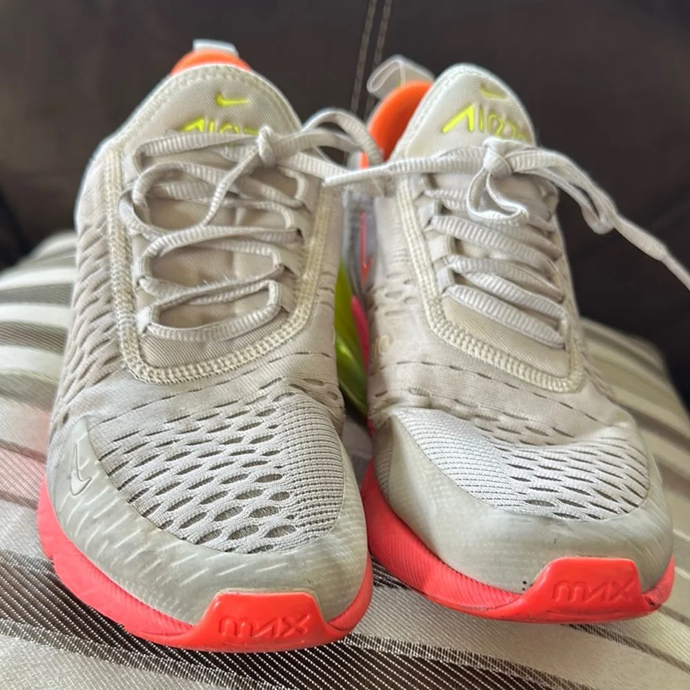 Nike Air Max 270 Desert Sand Sneakers - Picture 15 of 15